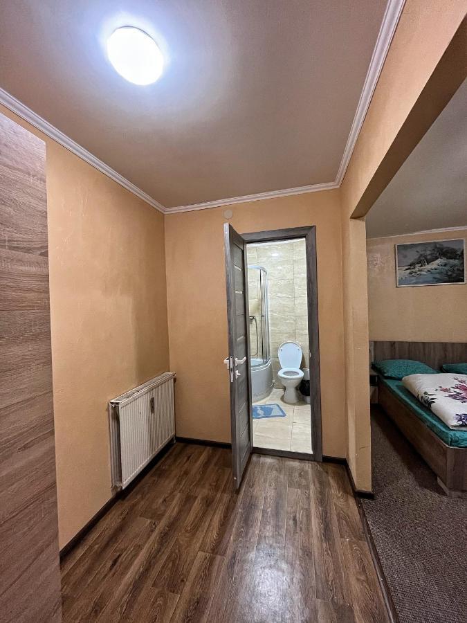 Aspen Hotel Slavske Ngoại thất bức ảnh